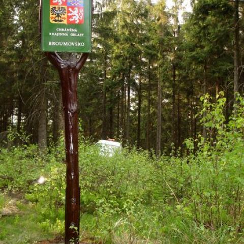 Dřevěný hraničník - Broumovsko