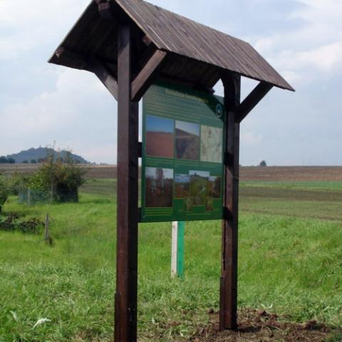 Dřevěná informační tabule